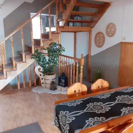 Δωμάτια σε οικογενειακή κατοικία U Danki *